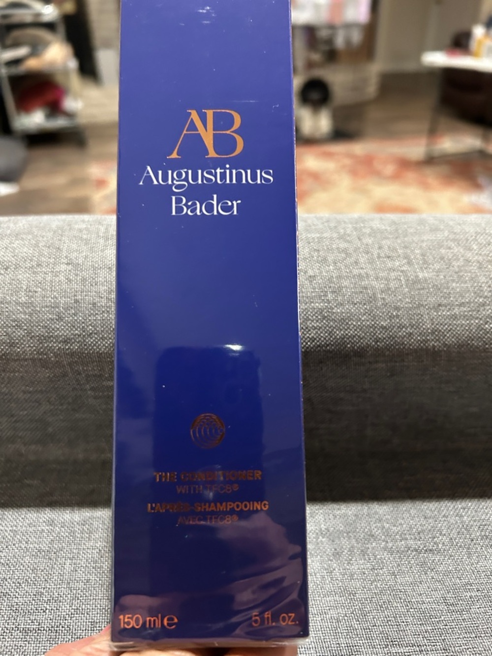 Augustinus Bader Women’s Hair Conditioner – Navy Blue